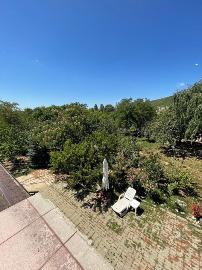 City Garden Escape Popesti-Leordeni Εξωτερικό φωτογραφία